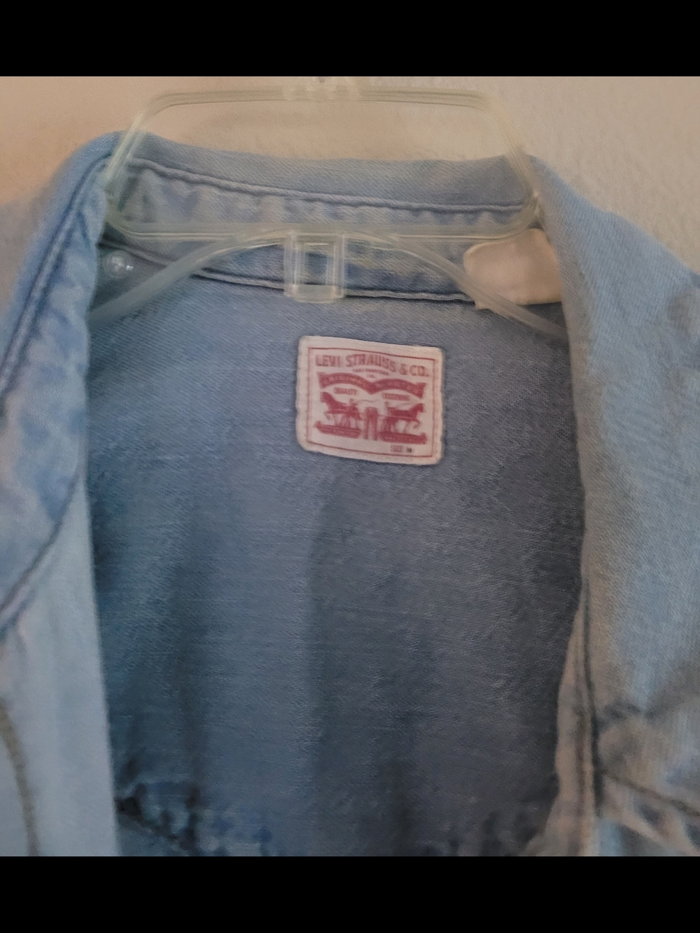 Levi's Light Blue Denim Shirt Jacket - Picture 2 of 4